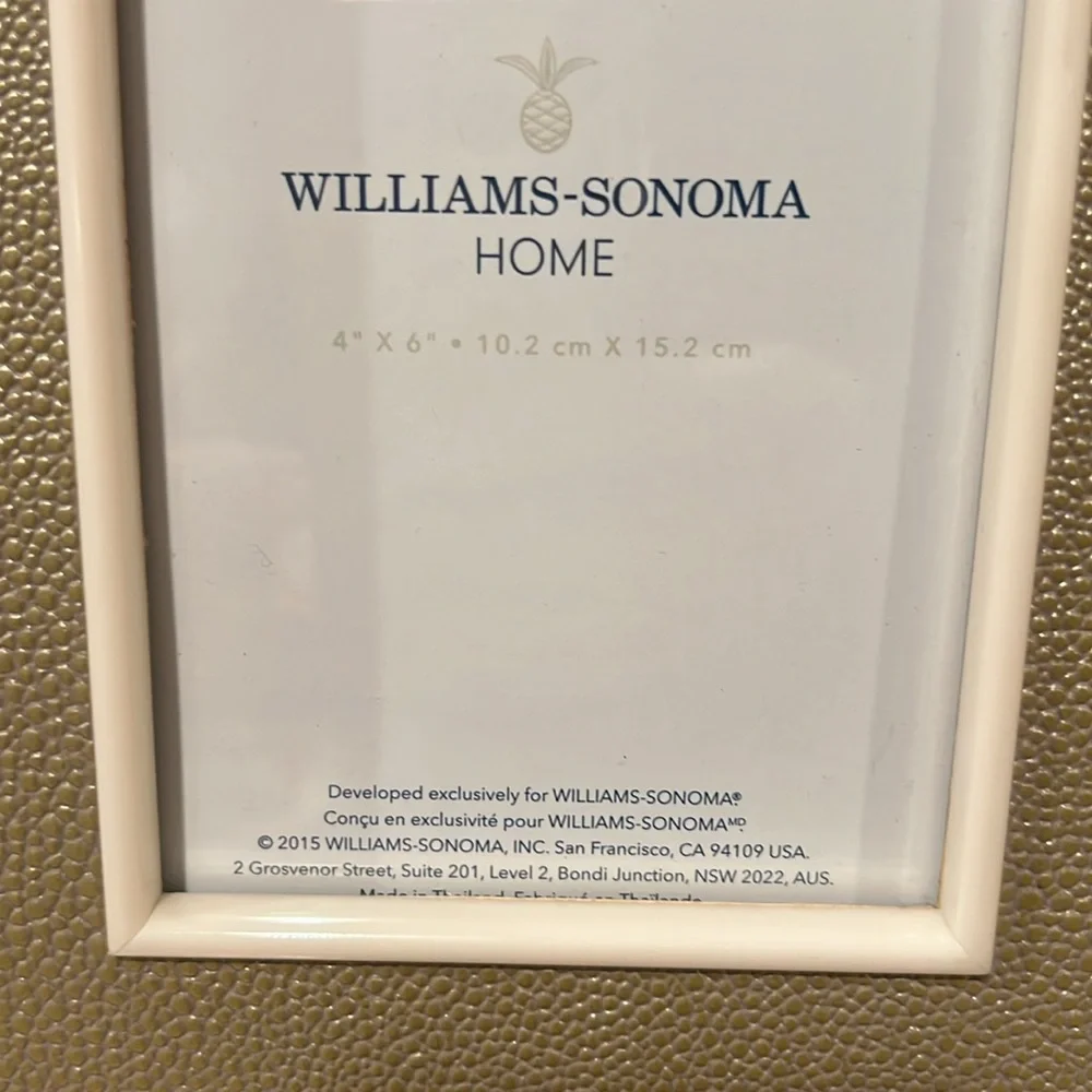 Williams-Sonoma Leather Picture Frame, 4”x6”